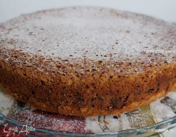 Остывший пирог извлечь из формы. Перед подачей посыпать сахарной пудрой.