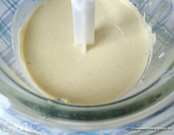 Для начинки: все ингредиенты сложить в чашу блендера и взбить до однородной массы.
