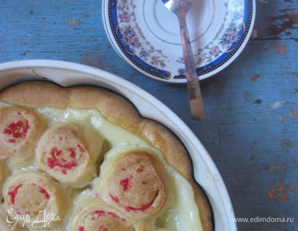 Выпекать в разогретой, до 180 С, духовке, 35-40 минут.
