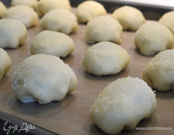 Духовку разогреваем на 180 гр. Выпекаем печенье 25 минут.