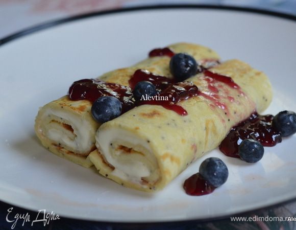 Подаем с разогретым джемом или сиропом. Приятного аппетита.
