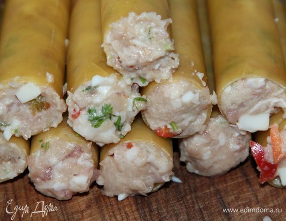 Каннеллони  начиняем фаршем