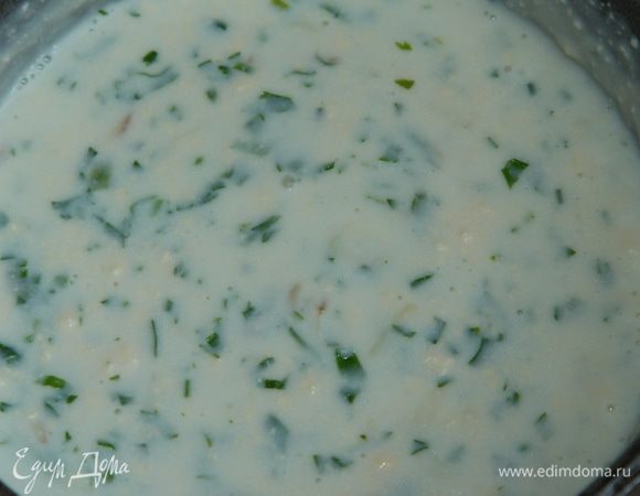 Перемешиваем до растворения сыра. Скажу так, что я готова была есть соус без каннеллони. 