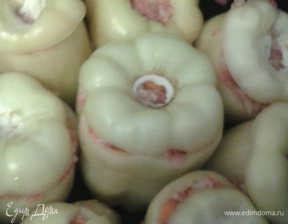 накрываем наши крышечки, заливаем кипятком.