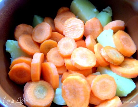 Морковь... Здесь она станет особенно вкусной и съедят её безоговорочно даже не любители морковки!