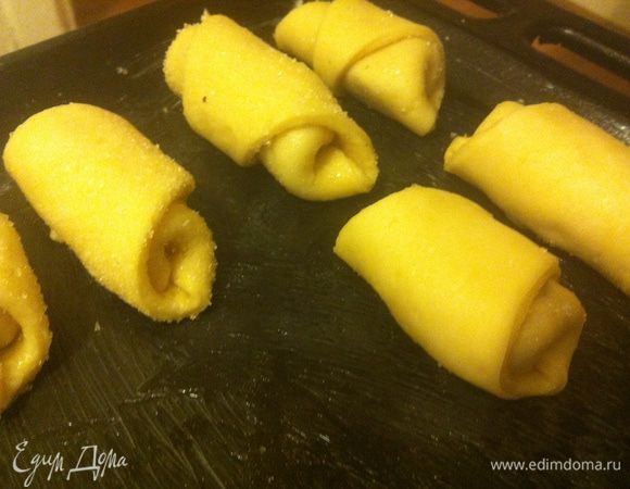 Выпекать до золотистого цвета.