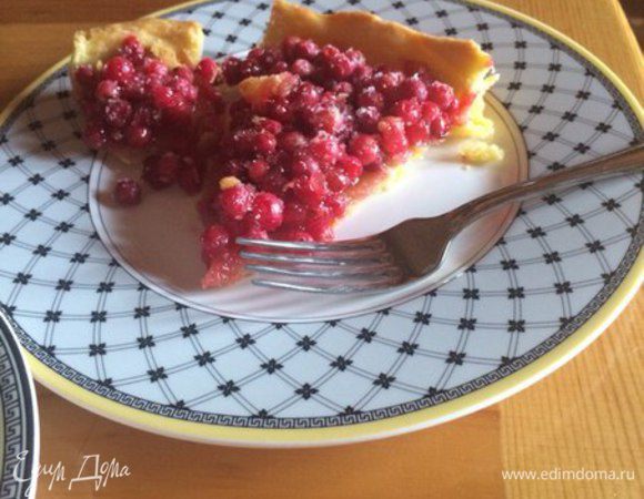 Пирог с брусникой готов!!!