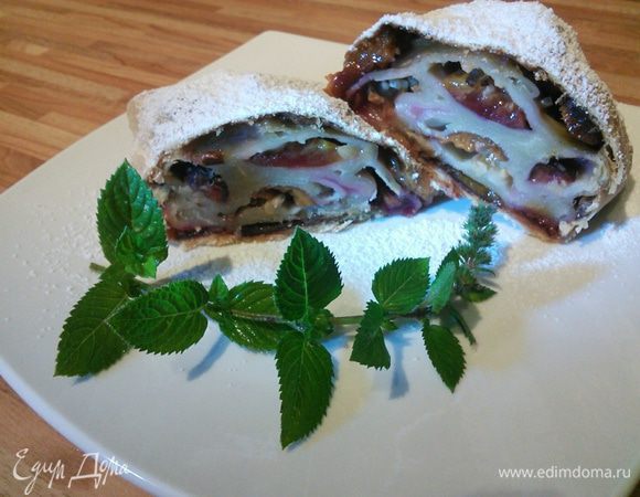 Присыпать сахарной пудрой. Приятного аппетита! 