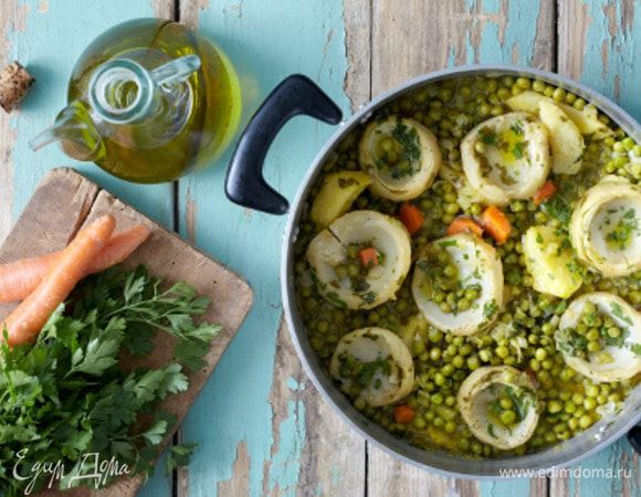 Подавать охлажденными, украсив петрушкой.