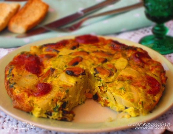 Подавать тёплой.Приятного аппетита:))