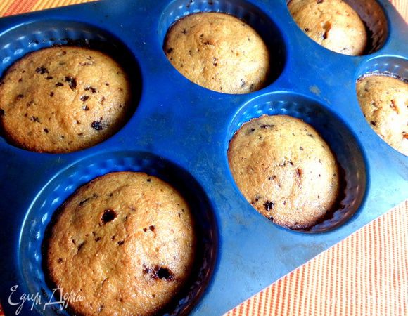 Выпекались маннички 25 минут и ещё 5 минут я держала в выключенной духовке.