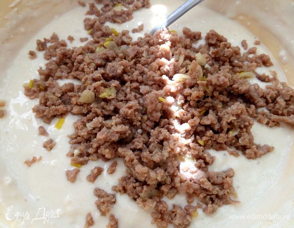 Вот в таком виде фарш отправляем в тесто.