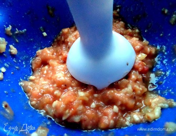 Взбить немного блендером всю массу.