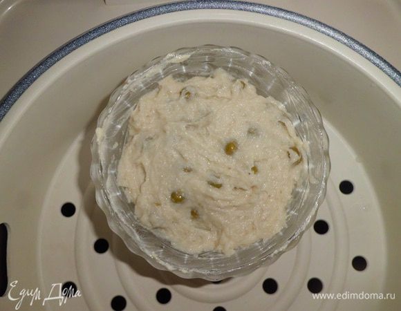 Далее два варианта развития событий... Можно суфле приготовить в мультиварке (режим "приготовления на пару" - 25 минут).....