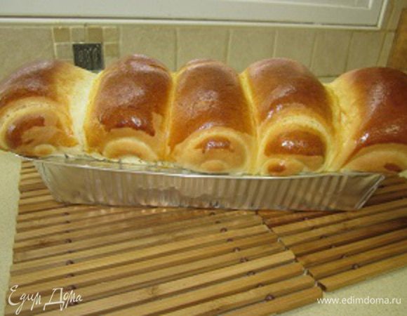 До ароматной готовности (легко определить той же деревянной спичкой) и восхитительной золотистости.
