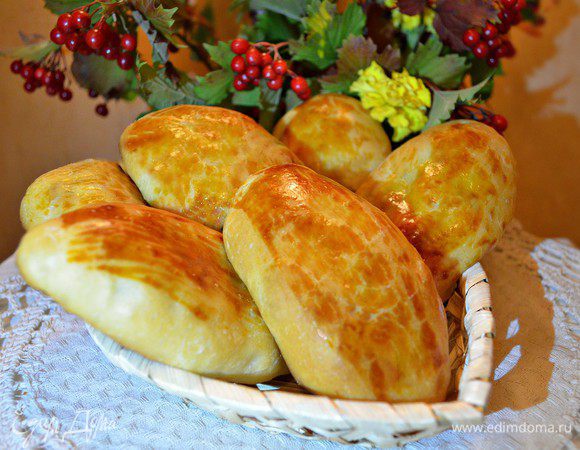 Ну а теперь заваривайте чай и зовите к столу своих домочадцев! Приятного вам аппетита!