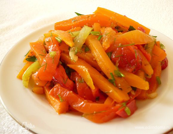 Приготовьте к этим колбаскам вот этот Танюшин салат,он очень вкусный!http://www.edimdoma.ru/retsepty/47832-morkovnyy-salat-po-marokkanski-dlya-nadezhdy