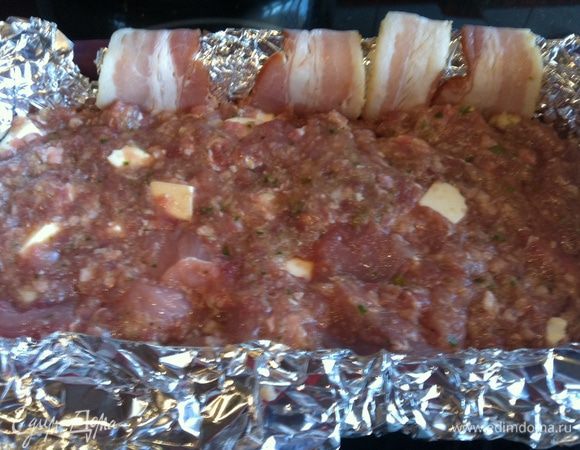 Заполните форму фаршем...