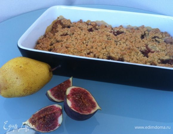 Запекайте в течение 40 минут, до образования бледно-золотистого цвета.