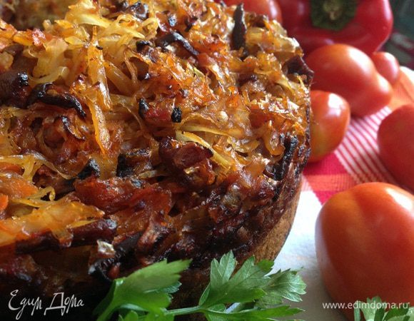 И отправить в духовку при температуре 180 градусов на 40-45 минут.
