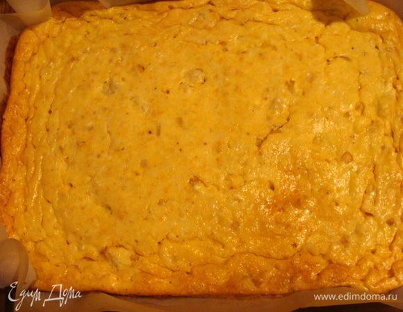 Поставить в разогретую до 170* духовку на 30 минут, потом огонь убавить до 150* и запекать до готовности, примерно еще 20-30 минут.