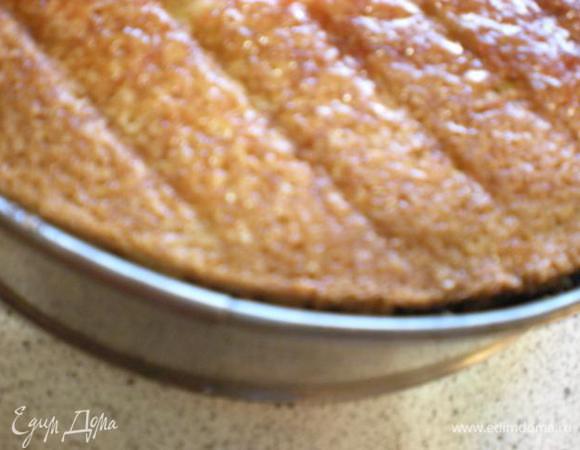 Закрываем ванильным бисквитом. 