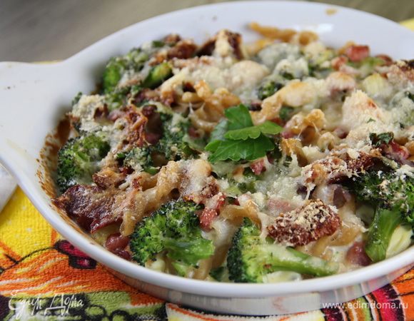 Подаем сразу же. Приятного аппетита)