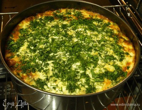 В конце приготовления посыпать нарезанной зеленью (укроп и петрушка).