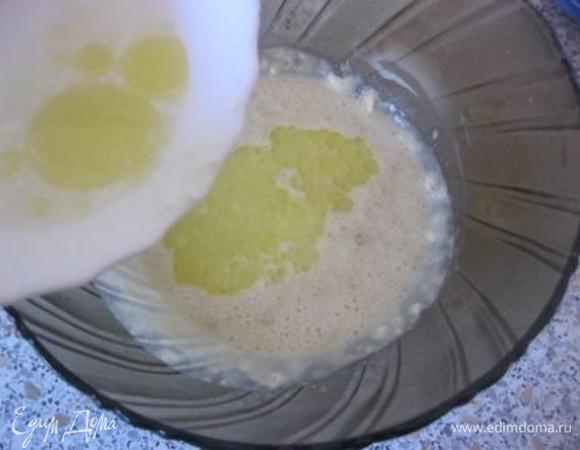 содержимое маленькой миски, хорошо перемешать.