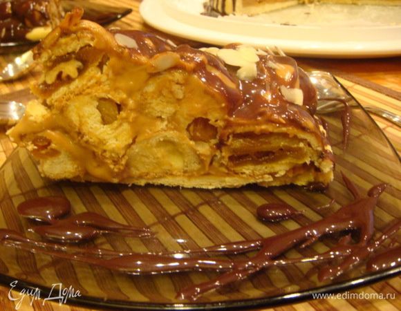 Я еще делала из чернослива и на половину с курагой и в разрезе получается более ярче,можно экспериментировать.
Хорошо пропитывается,не оставляет равнодушным никого))