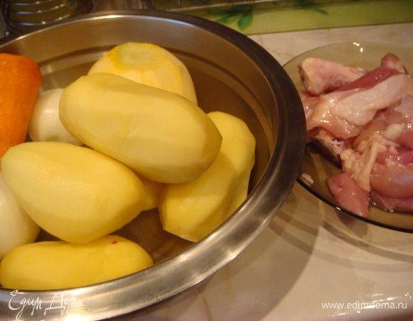 Приготовим продукты.У меня 2 окорочка.