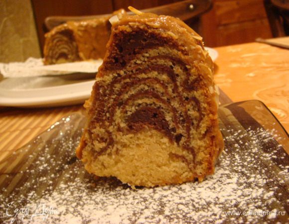 Вот так красиво и вкусно и получается цвет кремовый от темного сахара))