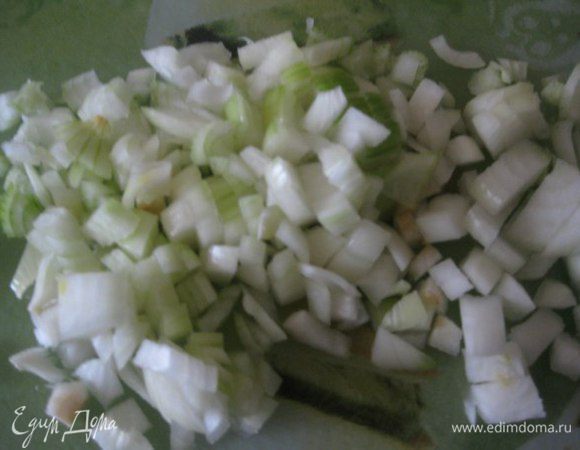 Обжарить на сливочном масле.