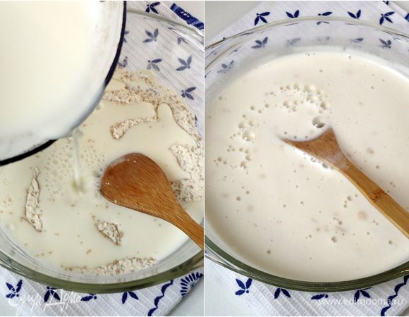 Дрожжи (я брала 5 гр., это 1 ч.л.) смешать с парой ложек муки и 1 ст.л. сахара, молоко подогреть и добавить в к сухим ингредиентам. Перемешать и дать им активироваться. 
