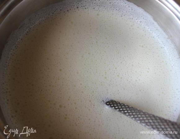 Посолить, поперчить по вкусу (от себя я добавила веточку тимьяна) и готово!!
Вернее почти...
Так как для подачи нам понадобятся гренки.