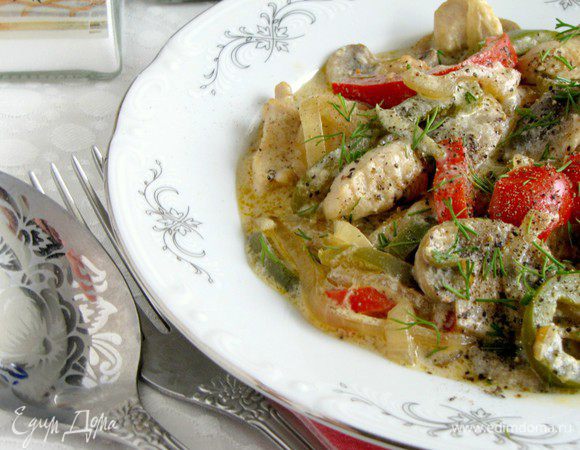 При подаче посыпать блюдо измельченной зеленью укропа и поперчить. Я люблю, чтоб перца было много.)))