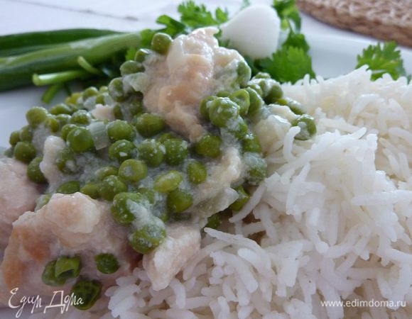 Очень вкусный рецепт курочки - Курочка в молоке  от Ирины burro.salvia

http://www.edimdoma.ru/retsepty/66718-kurochka-v-moloke

Быстро и вкусно и правда очень деткам понравилось  ! 