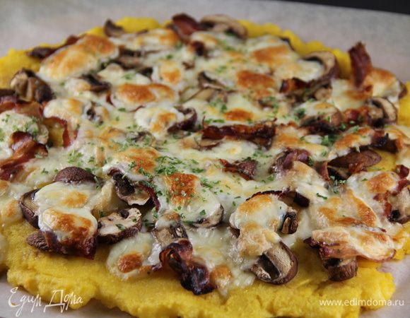 Подаем пиццу с пылу с жару. Приятного аппетита))