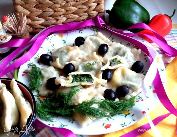 Вот такую нежность я сотворила,жаль только исчезают быстро))),но ничего,мы ещё налепим новых)) Угощаемся,друзья!!!