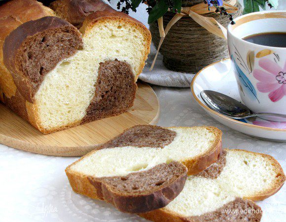 Нарезать тонкими ломтиками и наслаждаться!))) Приятного аппетита!