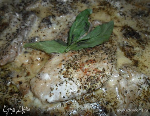 Даем потушиться еще 15 минут. Затем добавляем мяту,у меня свежей не было, я воспользовалась сушенной, выключаем и оставляем на 5-10 минут, пропитаться ароматом мяты.  Готово!!! Приятного аппетита!!!