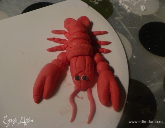 Все соединяем, добавляем лапки, усы и глаза.