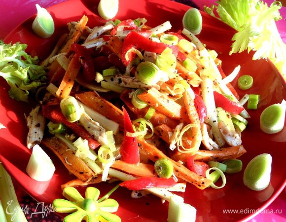 Выкладываем горкой на тарелку и так подаём!