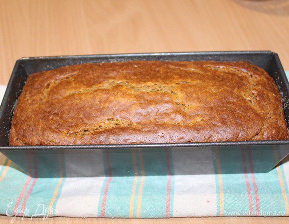 Запекайте в духовке при 190-200 С примерно 40-50 минут.