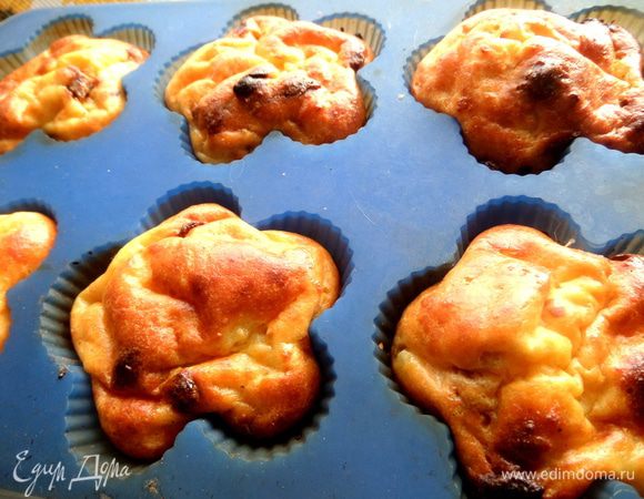 Сначала они сильно поднимуться,а потом слегка осядут. Это нормально!