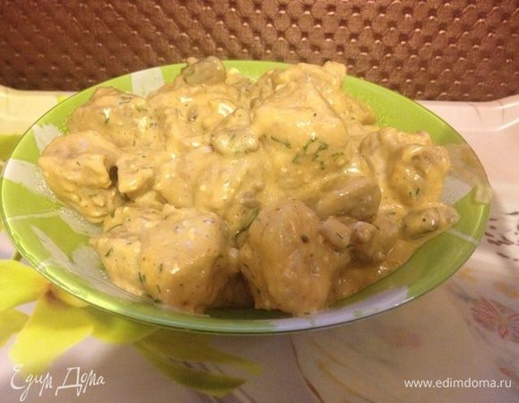 Можно с гарниром, можно и без него... :)