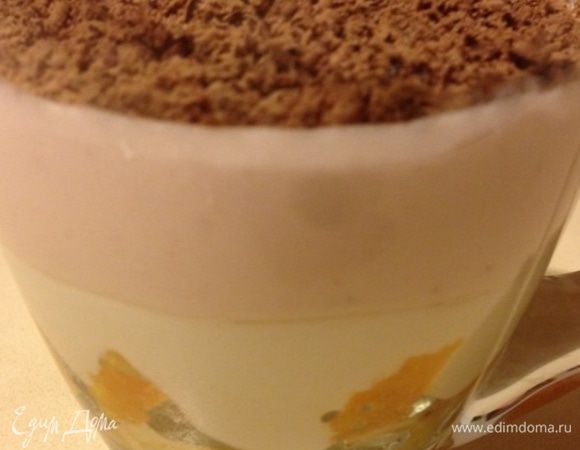 Посыпать тертым шоколадом или глазурованными кукурузными хлопьями. Приятного аппетита!