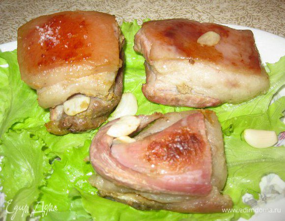 Разворачиваем фольгу и запекаем еще минут 10, чтобы оно подрумянилось. Приятного аппетита!
