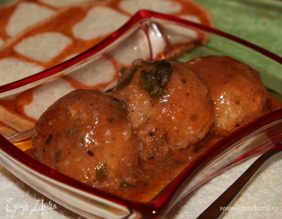 Накрываем крышкой и доводим до кипения. На слабом огне готовим минут 10.  У меня кастрюлька с крышкой-термометром, поэтому я прогреваю блюдо до красной линии и выключаю. Пока блюдо остывает, оно доготовится. Вот и все. Получилось вкусно-превкусно. СМАЧНОГО! 
А рядышком расположился Праздничный хлебушек от ВикторияS http://www.edimdoma.ru/retsepty/69481-prazdnichnyy-hleb. 