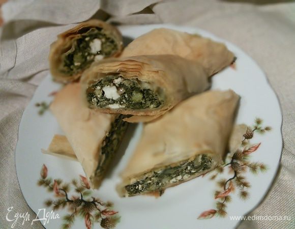 Рулеты немного охладить и порезать на порции. Приятного аппетита! 